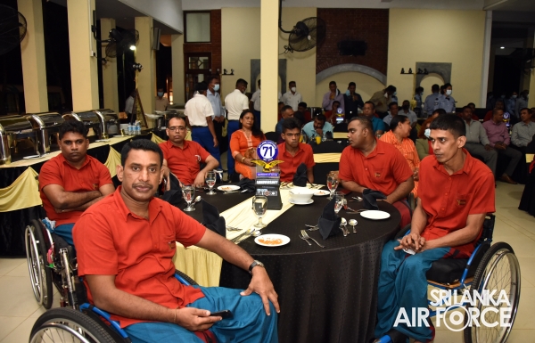 WAR VETERAN INMATES HONOURED BY COMMANDER OF THE AIR FORCE AT ‘MIHINDU SETH MEDURA’, ATTIDIYA